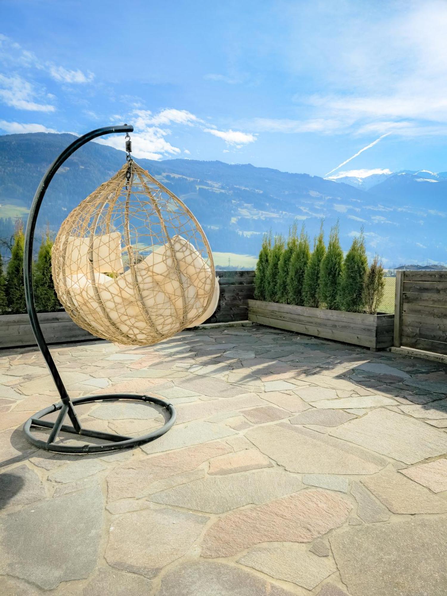 Lebe'Schlitters - Das Ferienapartmenthaus Im Zillertal Экстерьер фото